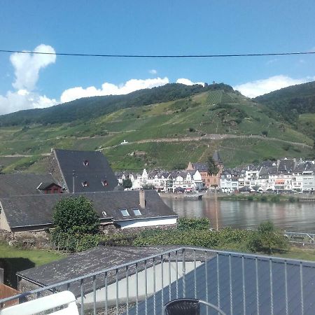 Ferienwohnung-Hallebach Zell an der Mosel Exteriör bild