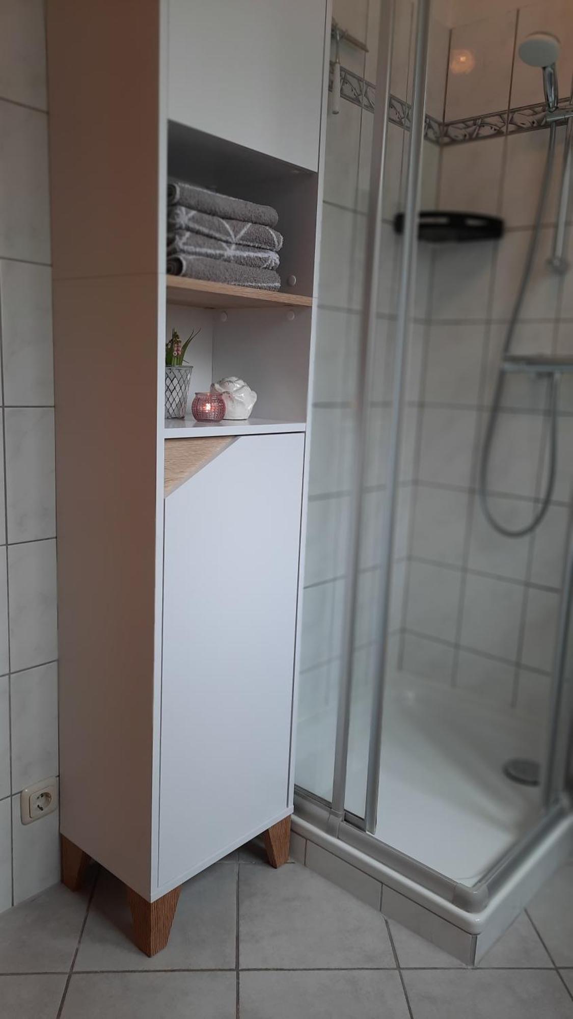 Ferienwohnung-Hallebach Zell an der Mosel Rum bild