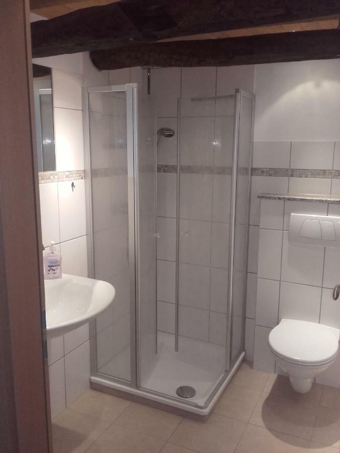 Ferienwohnung-Hallebach Zell an der Mosel Exteriör bild